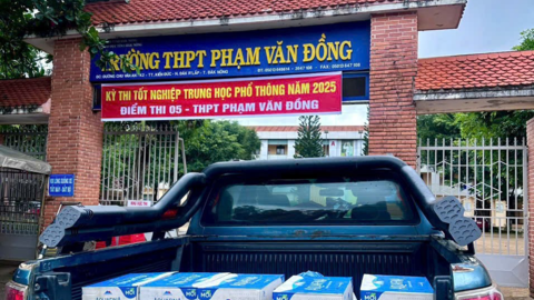 Trung tâm Y tế huyện Đắk R’lấp Kiểm tra, giám sát an toàn thực phẩm trước và trong kỳ thi tốt nghiệp trung học phổ thông năm 2025
