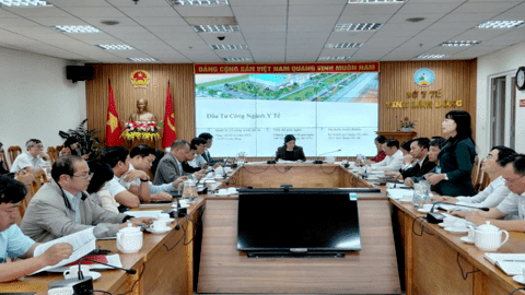 Sơ kết công tác y tế 9 tháng đầu năm: Gần 5.000 người mắc Sốt xuất huyết