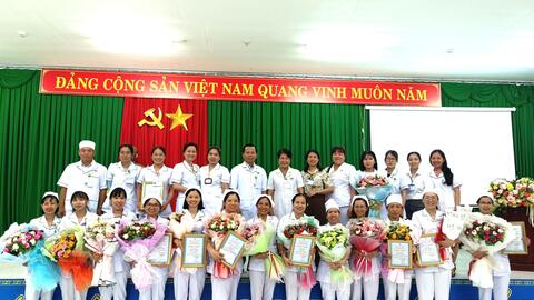 Trung tâm Y tế huyện Đắk Mil: Hội thi “Nét đẹp điều dưỡng” thành công