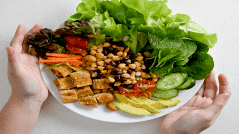 Chế độ dinh dưỡng hỗ trợ phòng bệnh không lây nhiễm cho người nhiễm HIV   