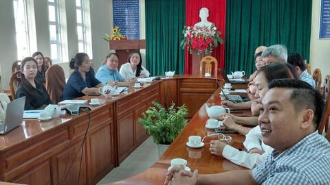 Trao đổi kinh nghiệm về công tác phòng, chống dịch bệnh và chế độ, chính sách đối với cán bộ y tế dự phòng