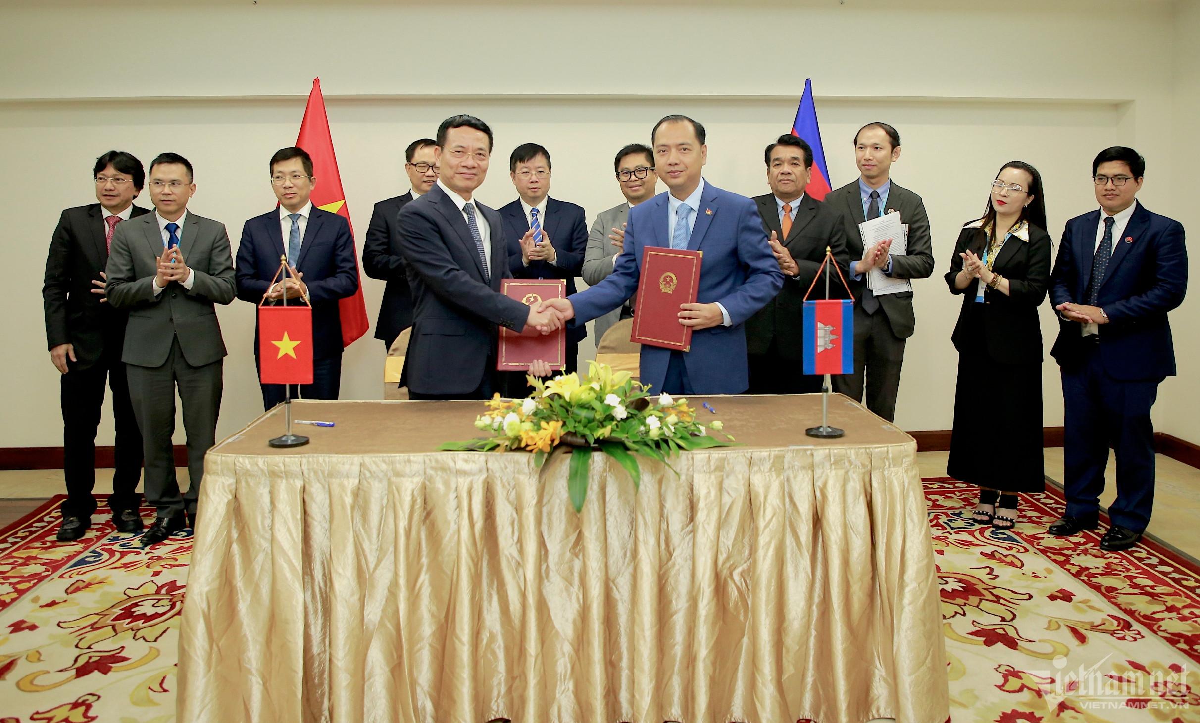 w-anh-5-1-1444.jpg